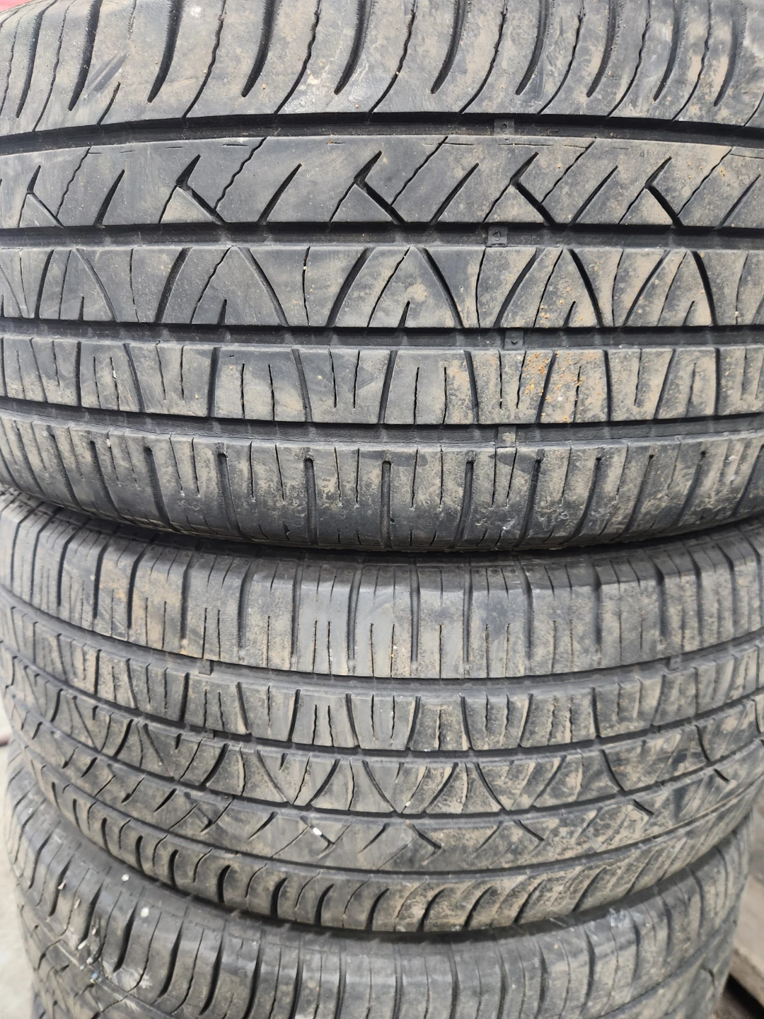 Motomaster Tires 205/55R16 - photo 5