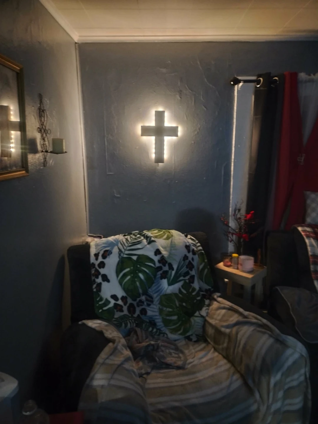 Wooden Cross Wall Decor with LED Light - photo 3