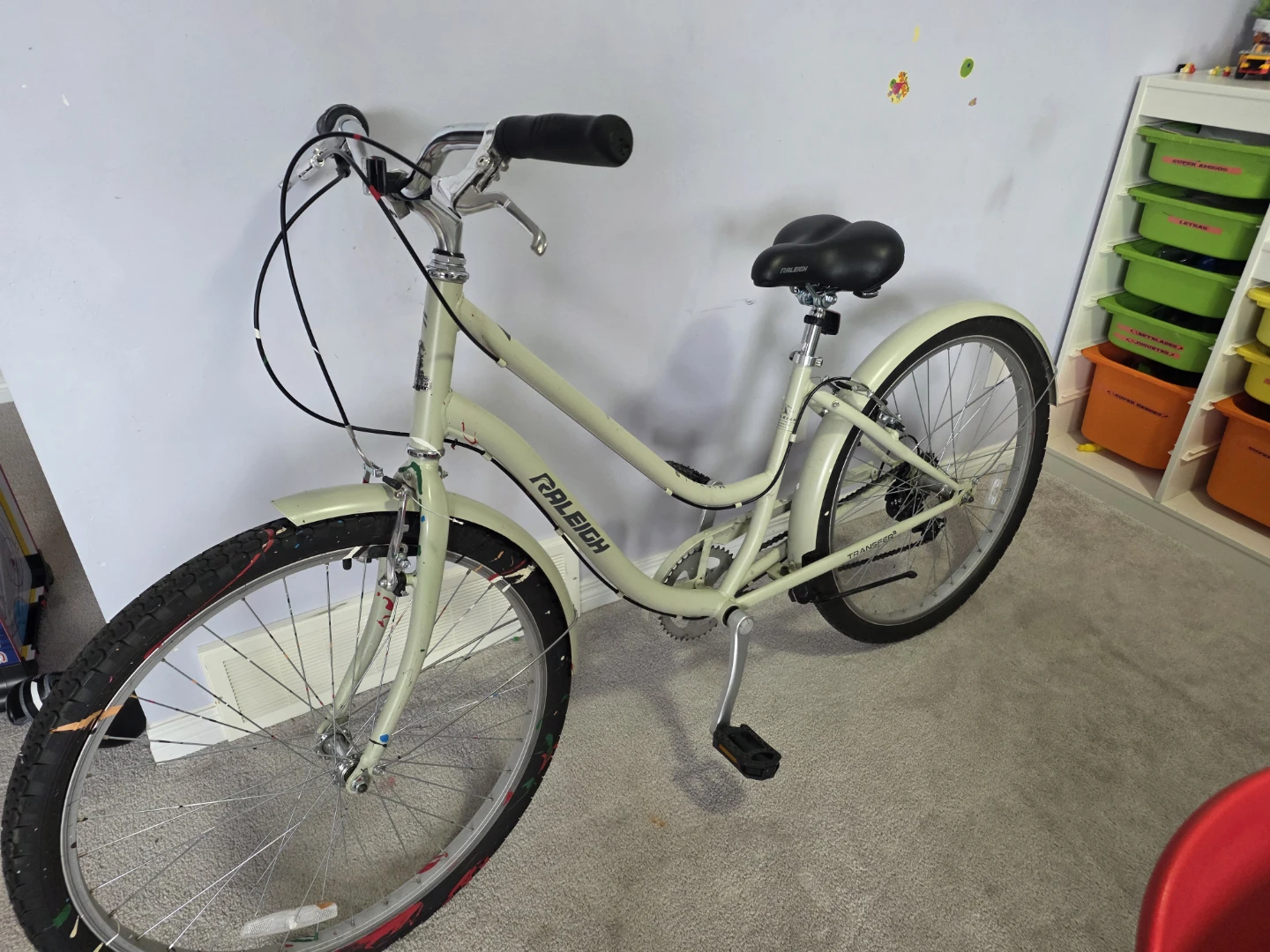 Raleigh Women's Cruiser Bike - photo 2