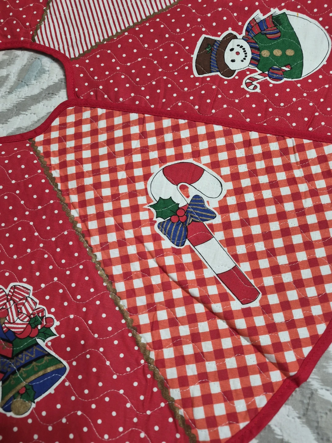 Vintage Embroidered 33" Round Holiday Christmas Tree Skirt Decor - photo 3