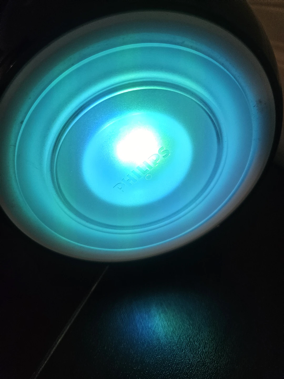 Philips Living Colors Aura Table Lamp - photo 5