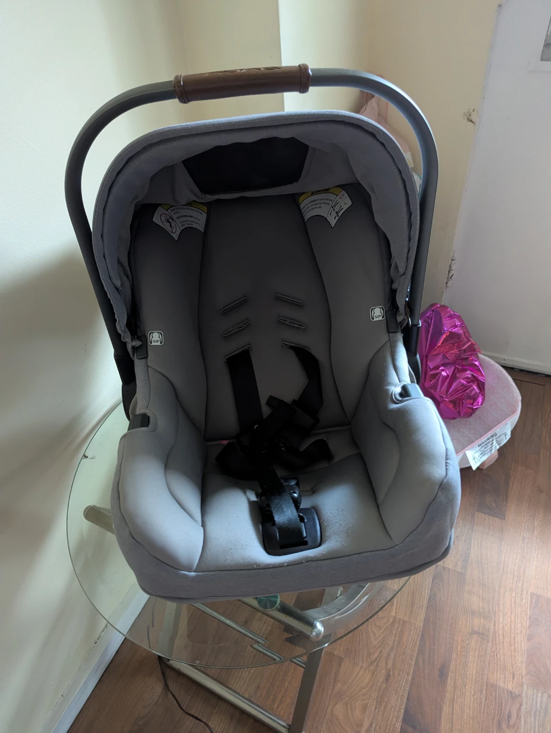 Nuna Pipa Infant Car Seat with Base - photo 3