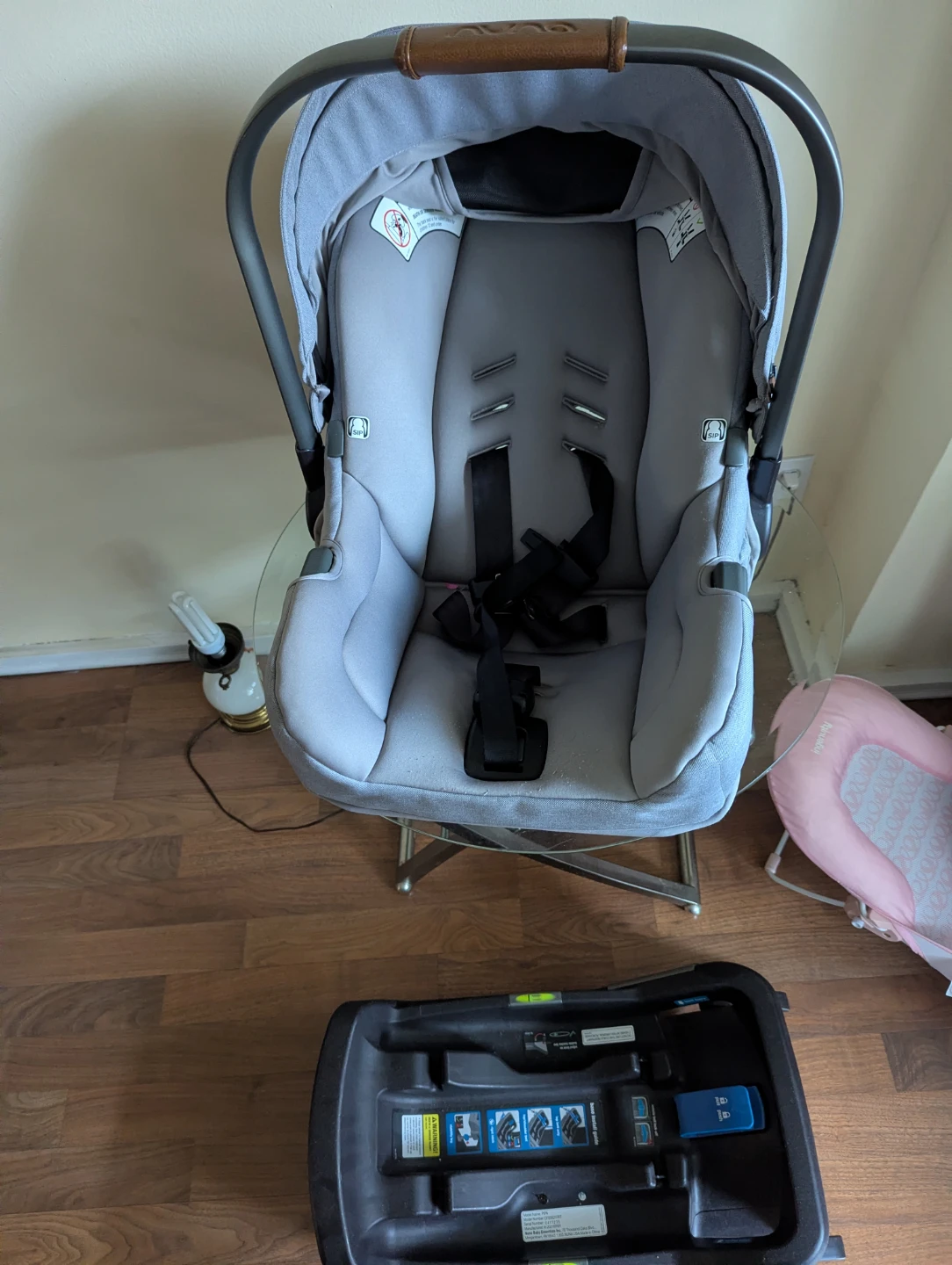 Nuna Pipa Infant Car Seat with Base - photo 4