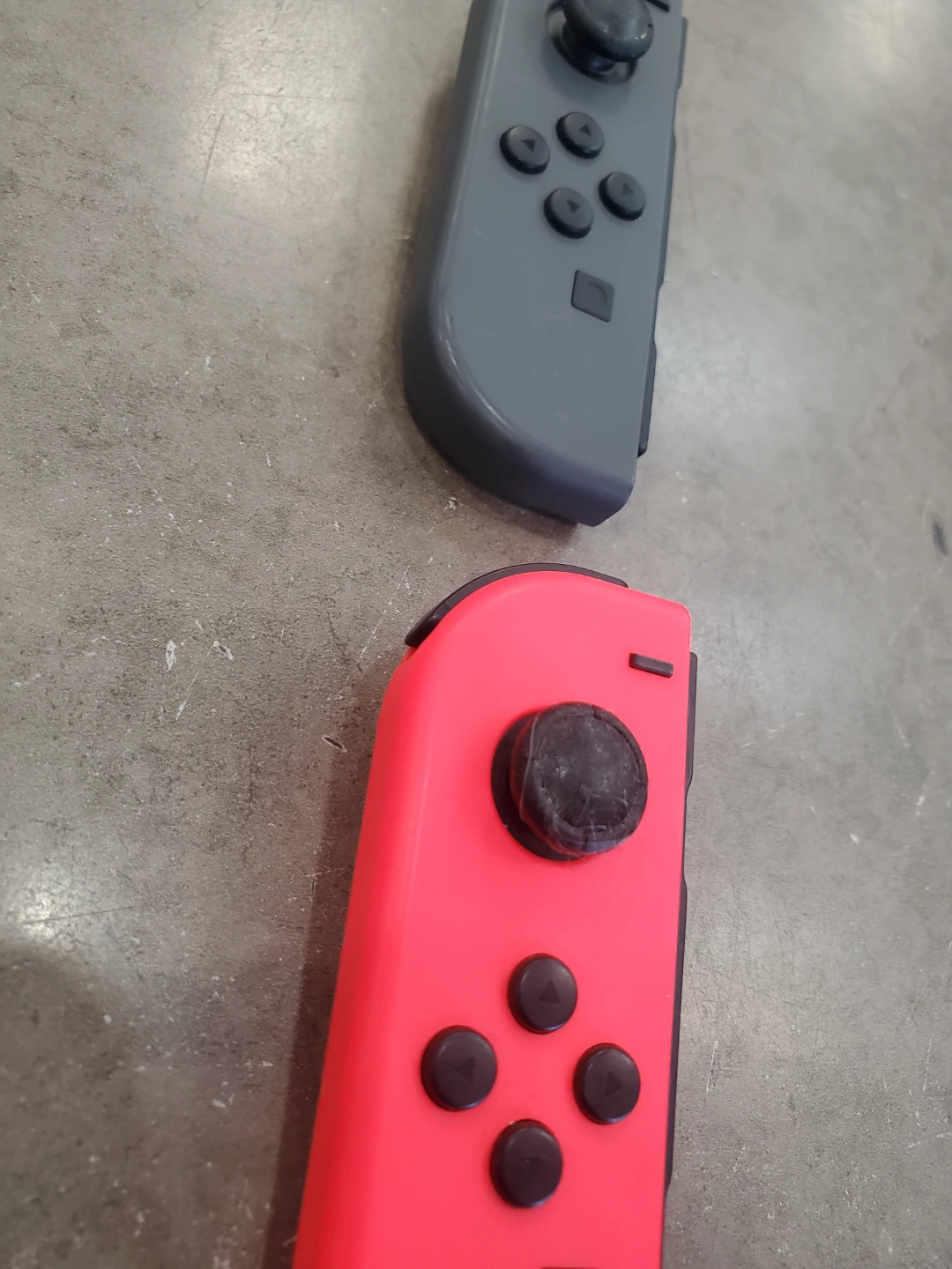Nintendo Switch Joy-Con Controllers - 2 Grey, 1 Red, 1 Blue - photo 2