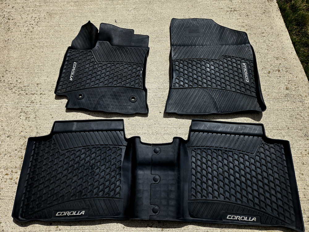 OEM Toyota Corolla All-Weather Floor Mats - photo 2