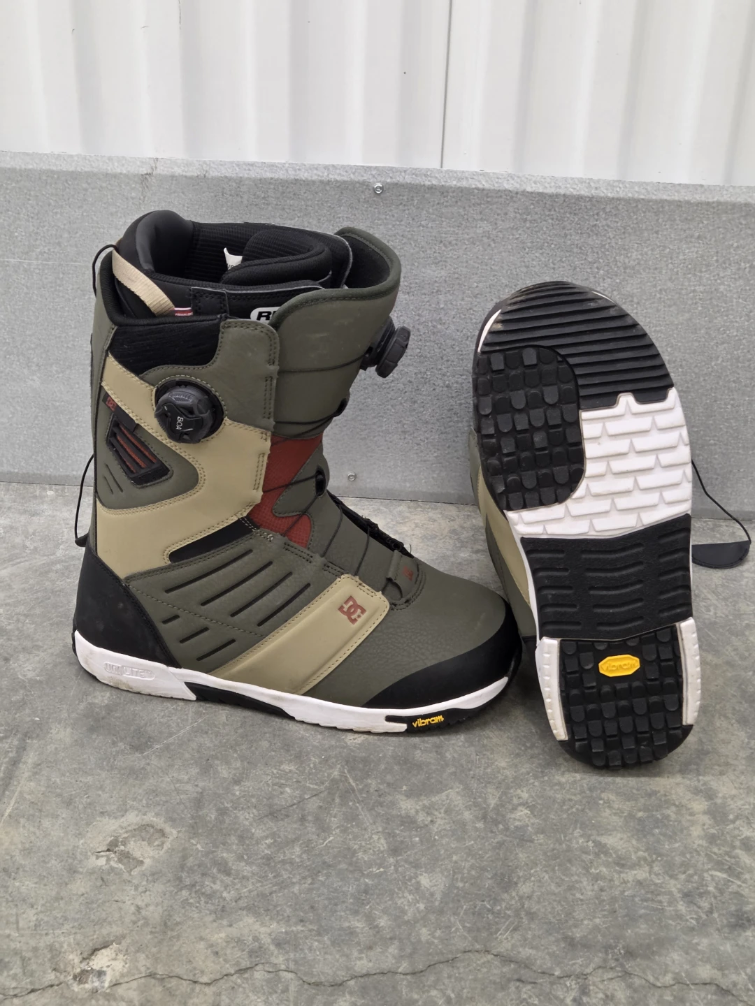 DC BOA Snowboard Boots
