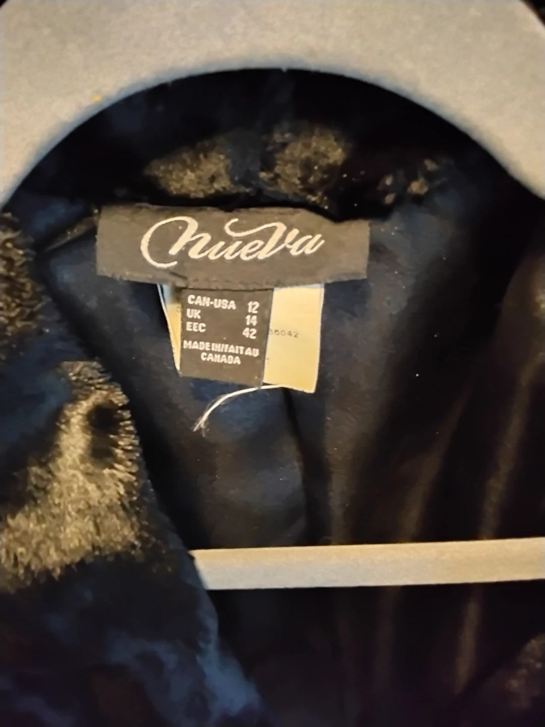 Chueva Black Velvet Faux Fur Jacket - photo 4
