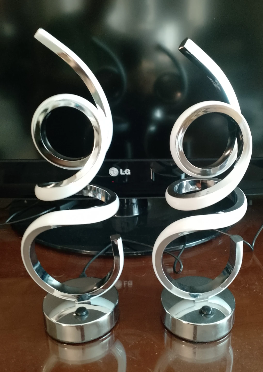Modern LED Spiral Table Lamps - Set of 2