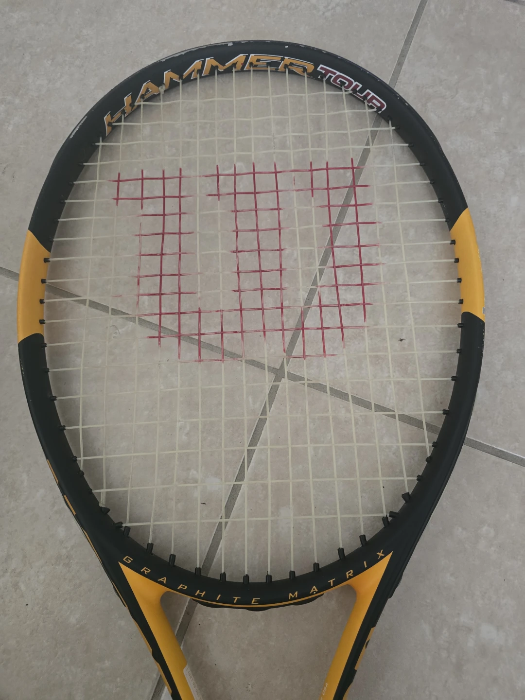 Wilson Hammer Tour Graphite Matrix Tennis Racket with Case - photo 2