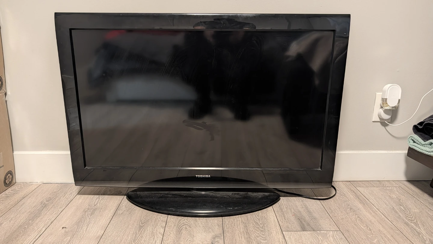 Toshiba 40" TV
