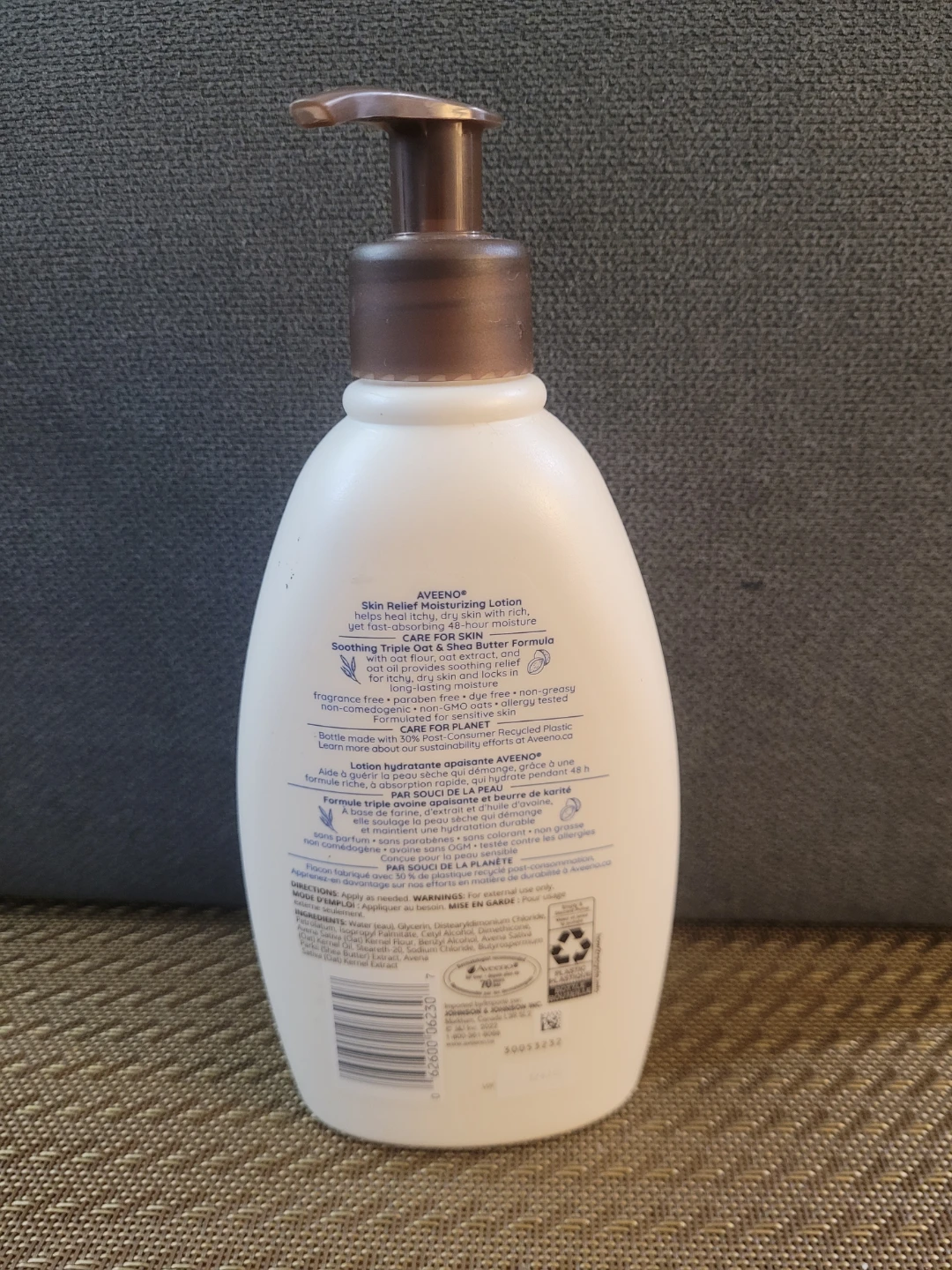 Aveeno Skin Relief Moisturizing Lotion with Shea Butter 354 mL - photo 2