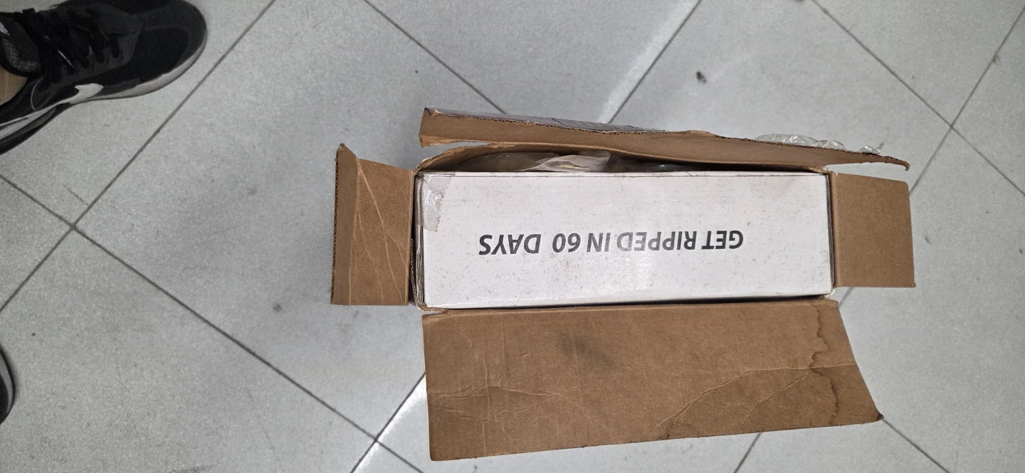2 Spalding & Serfas Racquets with Covers - photo 4