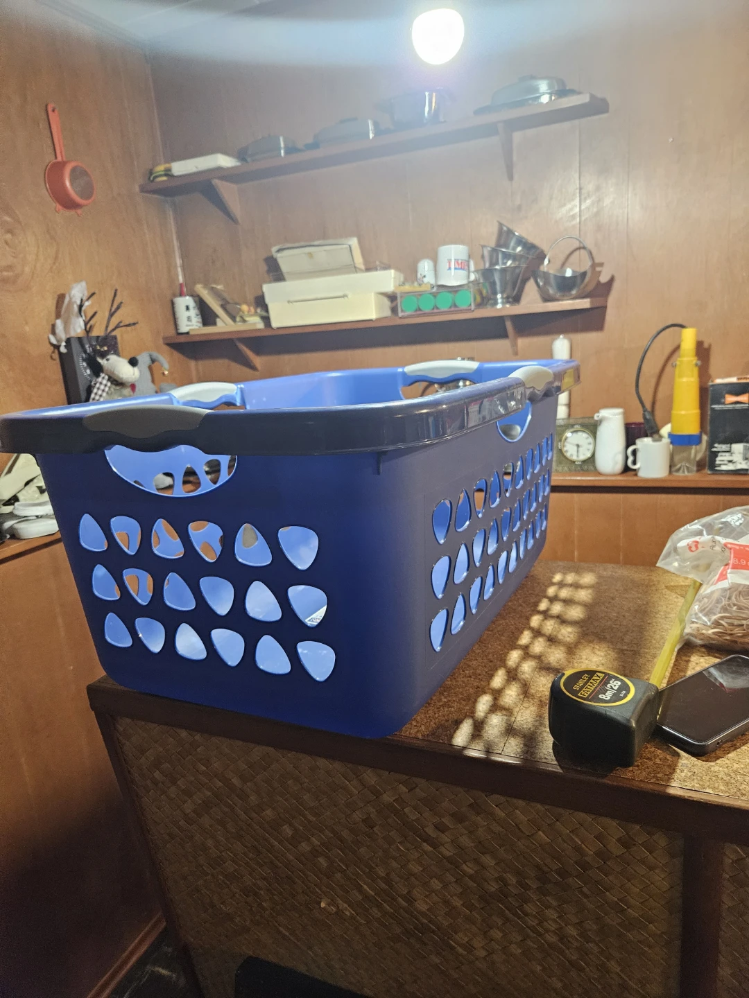 Sterilite Ultra Laundry Basket - photo 4