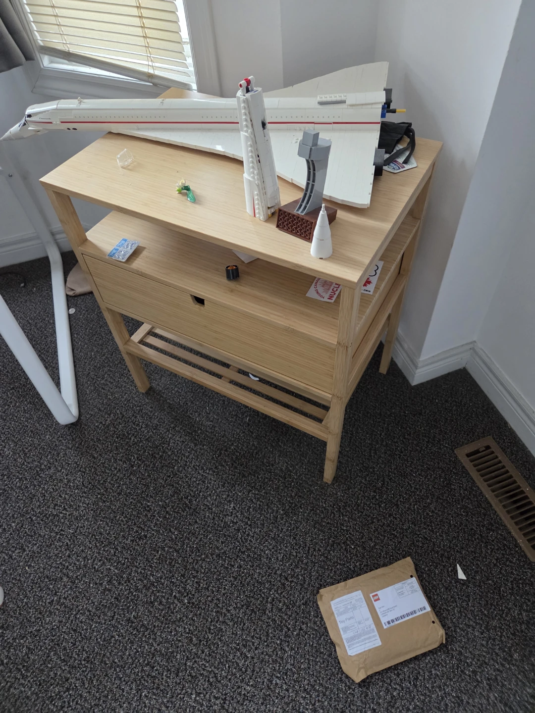 Bamboo shelf and table - photo 2