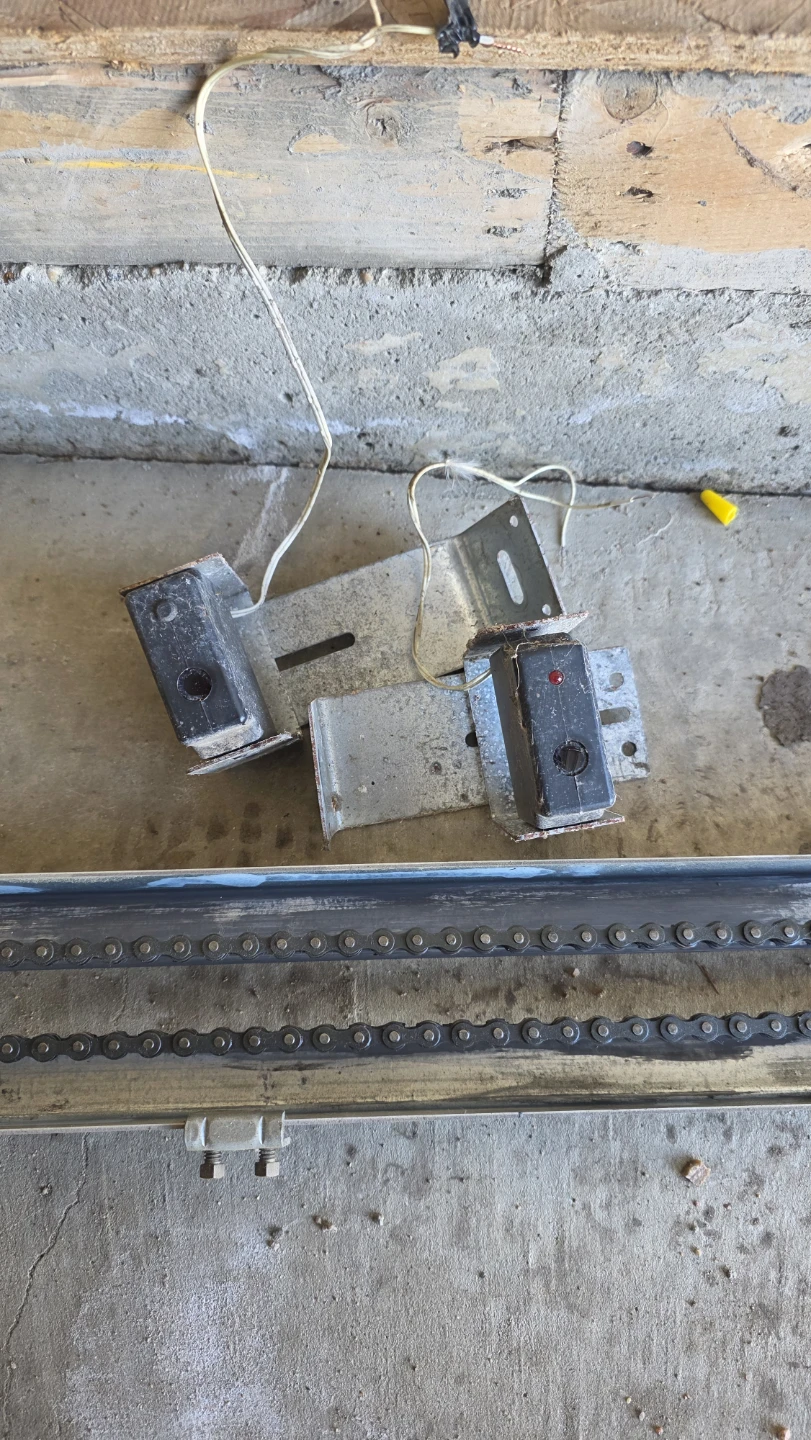 Garage Door Opener - photo 4