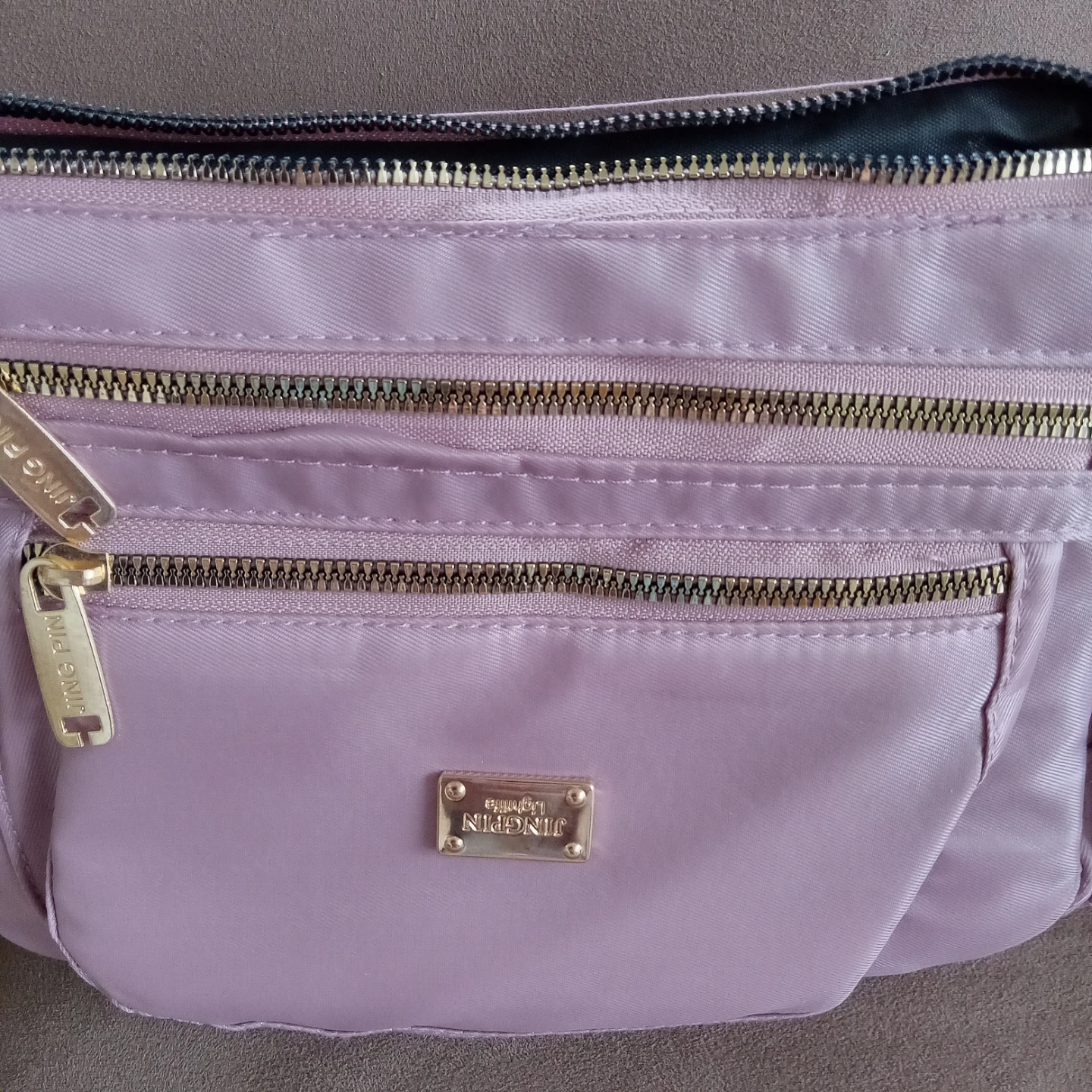 Ladies Pink Crossbody Purse Brand New - photo 3