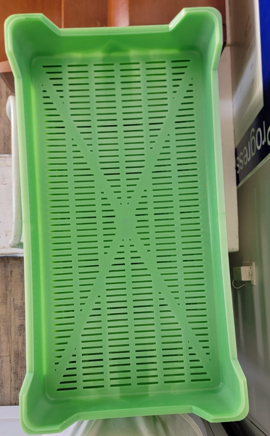Moving  Sale  Sopa Rack  - Multi-Tier  Green - photo 3