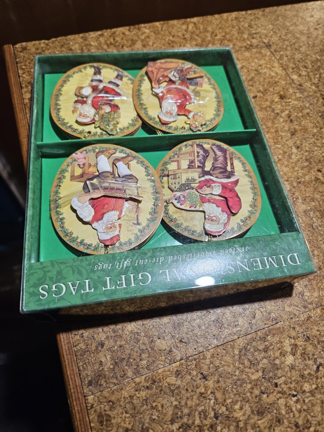 Dimensional Christmas Gift Tags - Santa Claus Set - photo 3