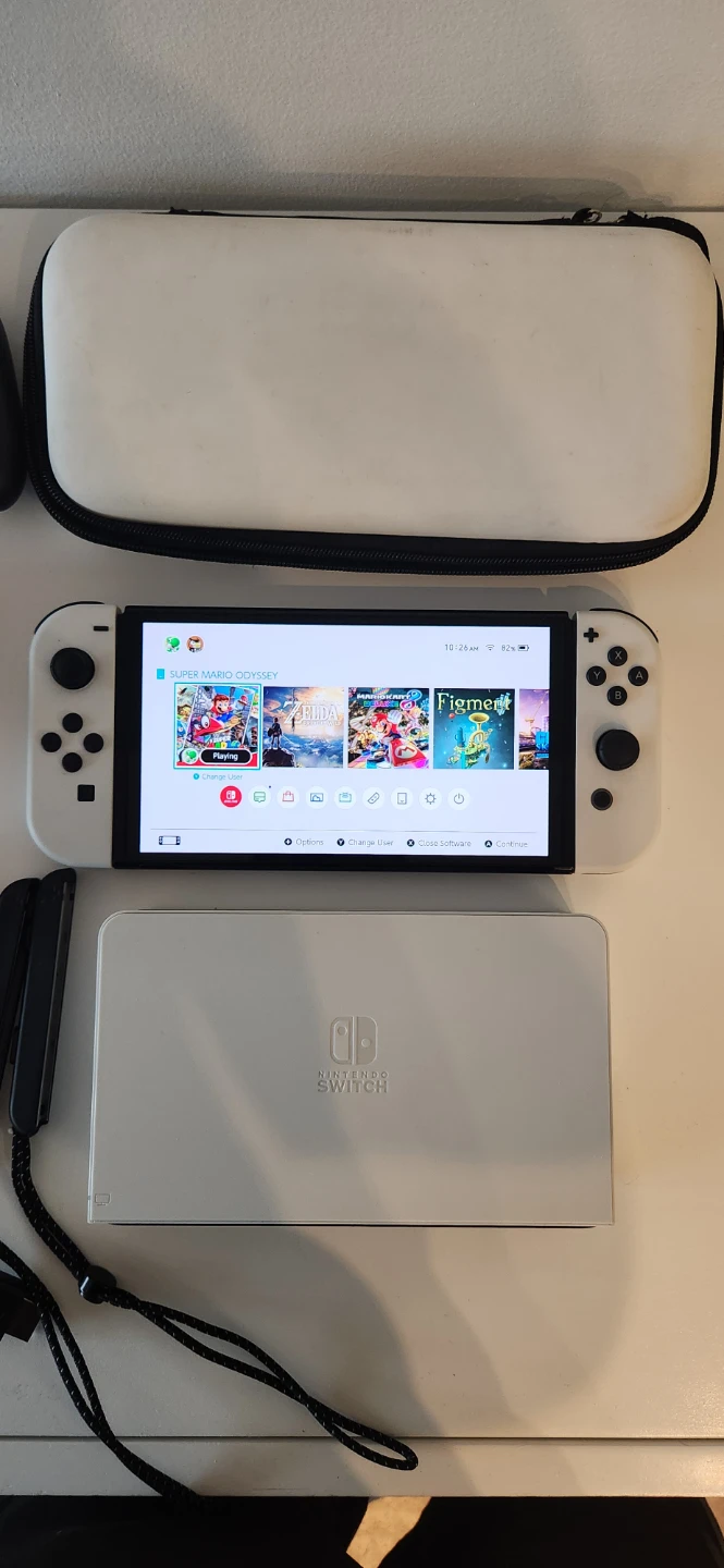 Nintendo Switch OLED - photo 2