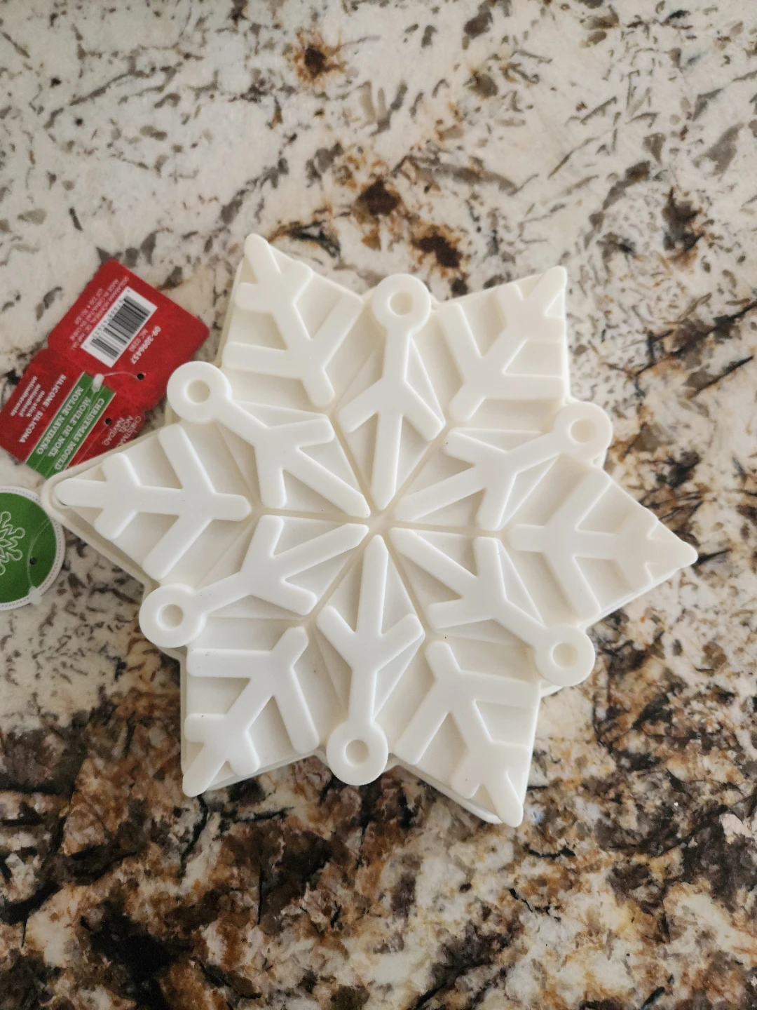 White Snowflake Silicone Cake/Baking Mold - photo 2