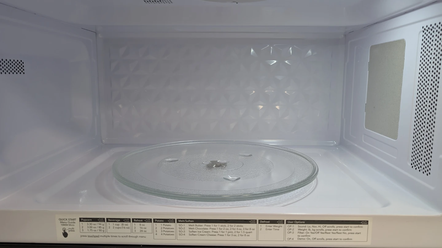 Frigidaire 1.6 cu. ft. OTR Microwave - photo 4