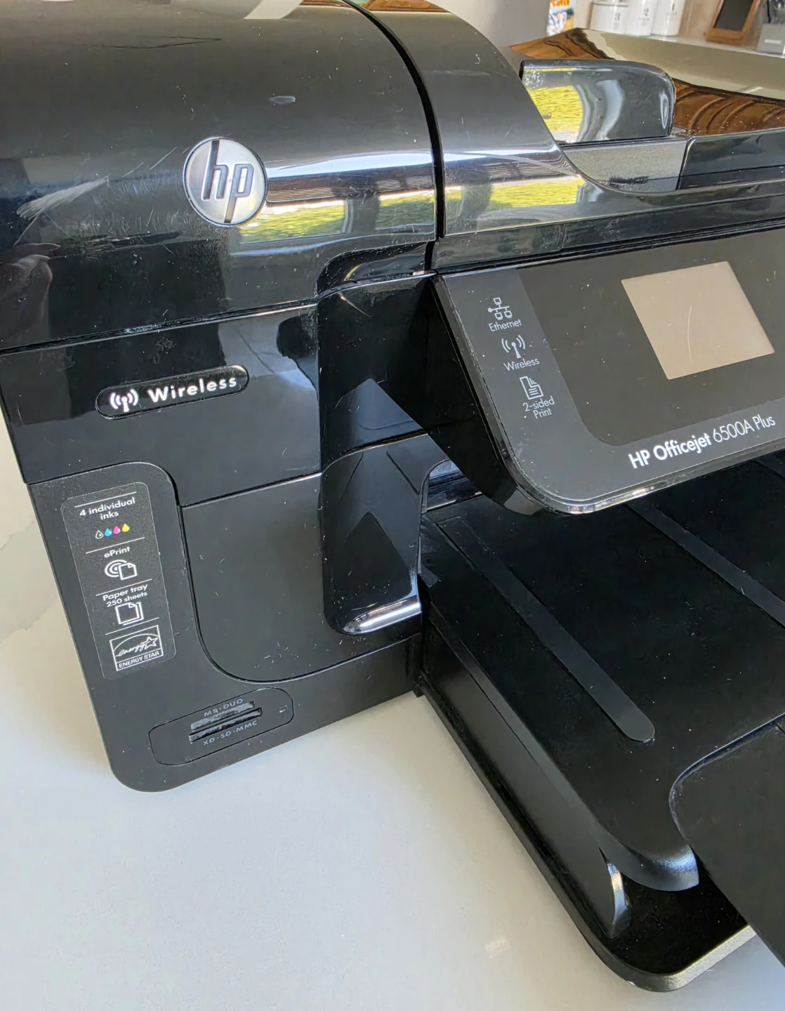 HP Officejet 6500A Plus All-in-One Printer - photo 3