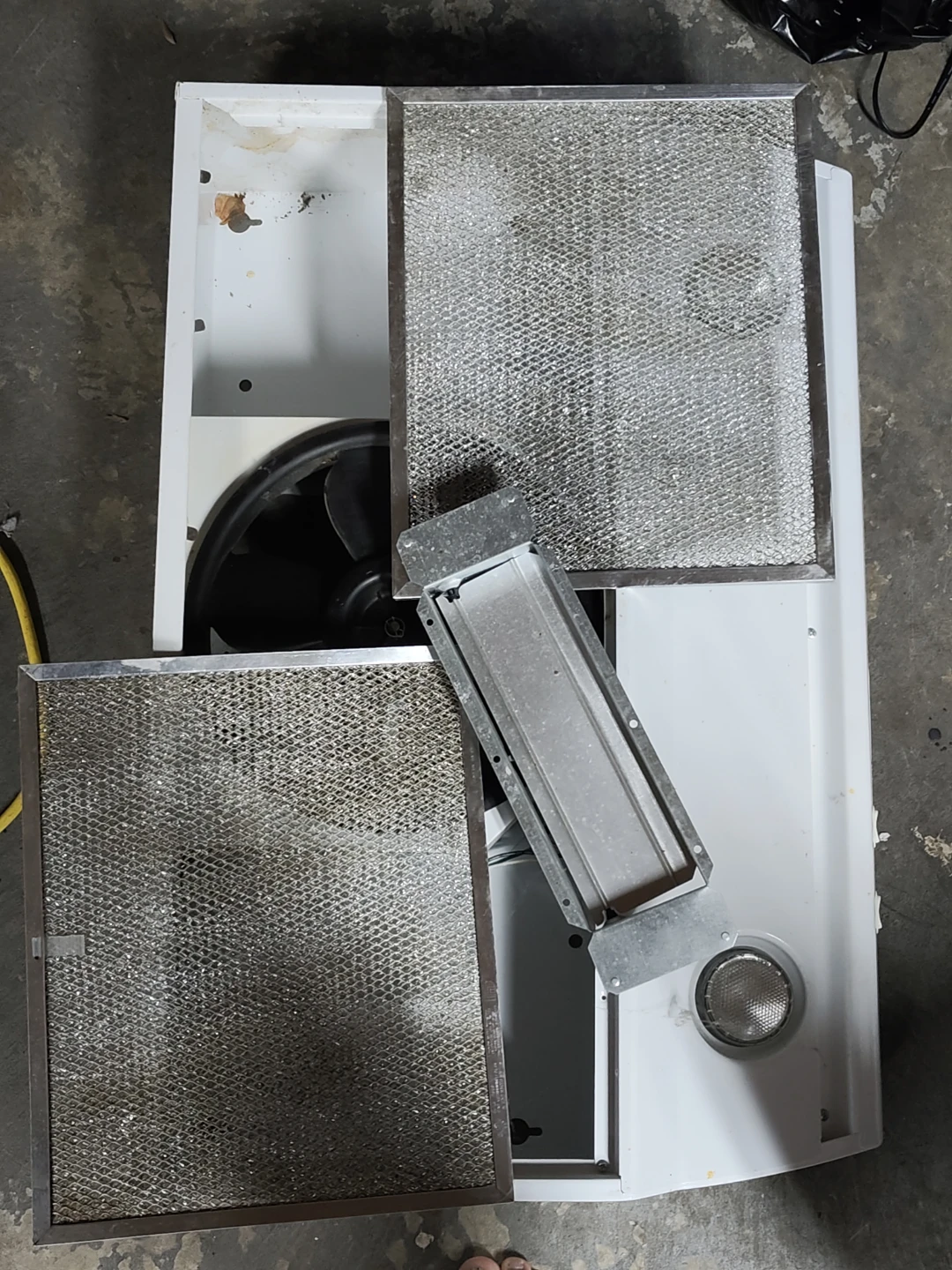 White Range Hood Vent Fan - photo 2