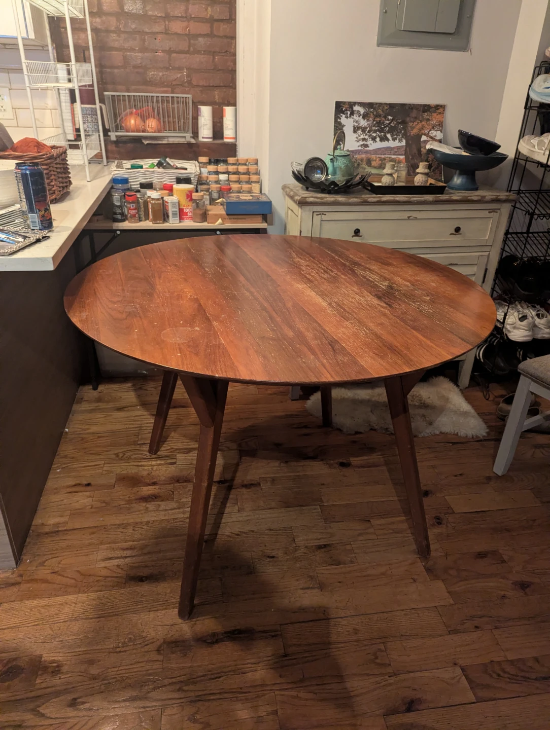 Round Wood Dining Table - photo 5