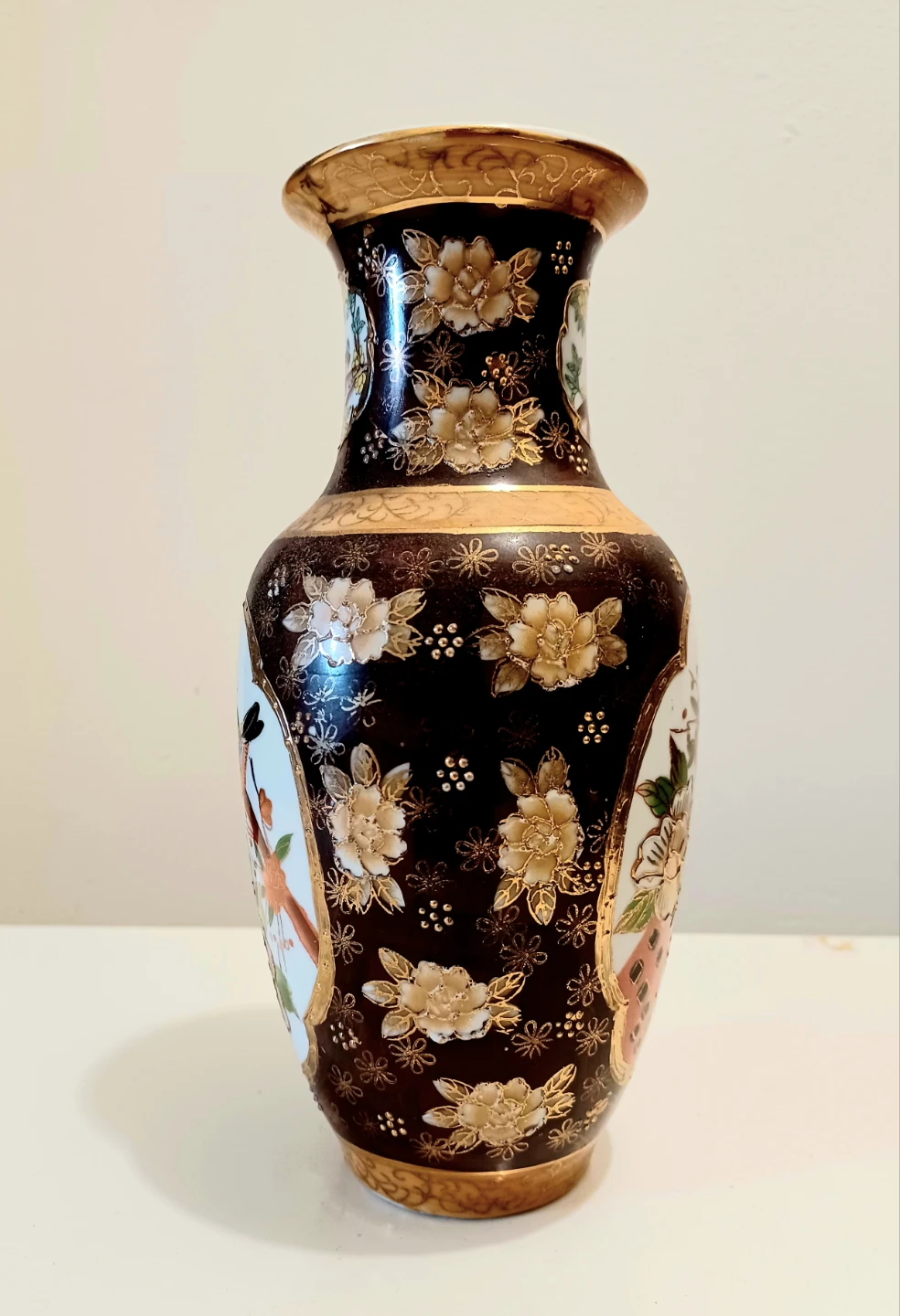 Vtg.Hand Painted Royal Satsuma Vase - photo 2