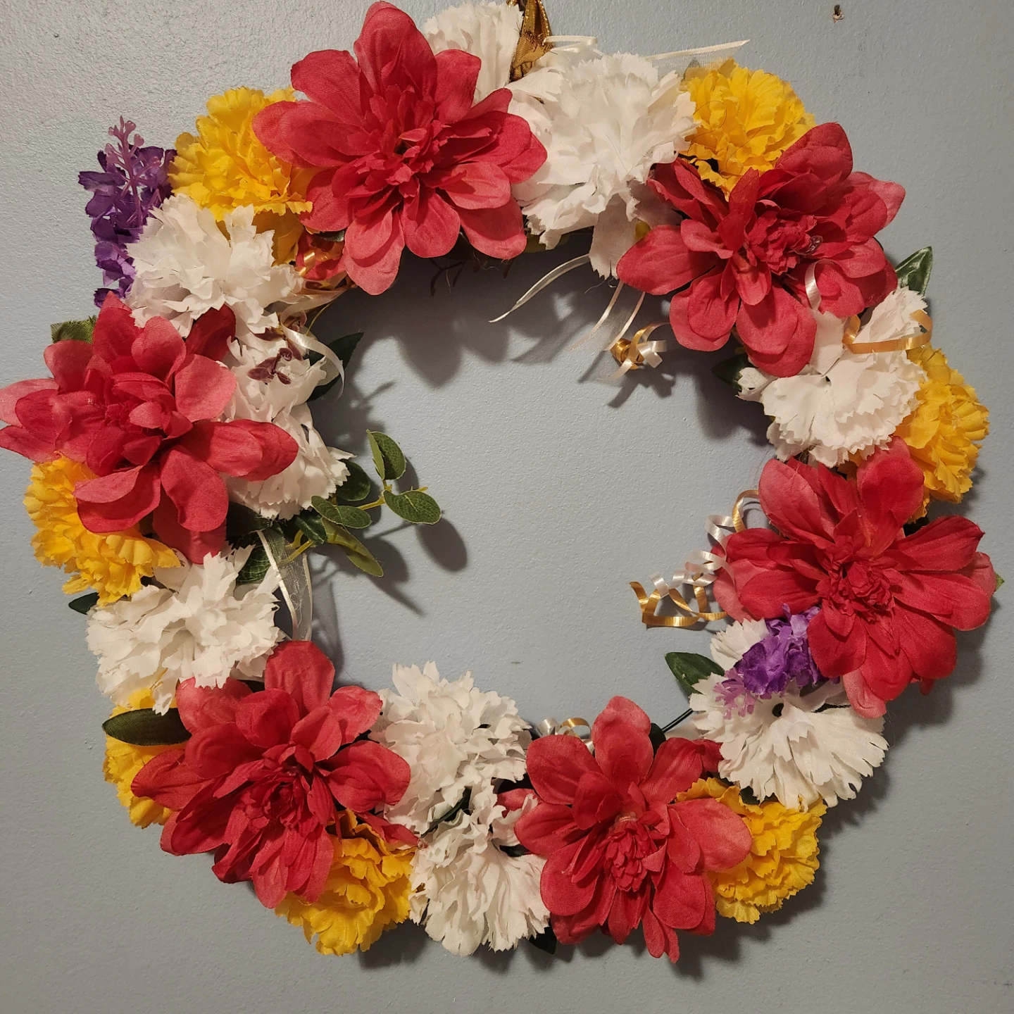 Artificial Floral Wreath for your Front Door - photo 3
