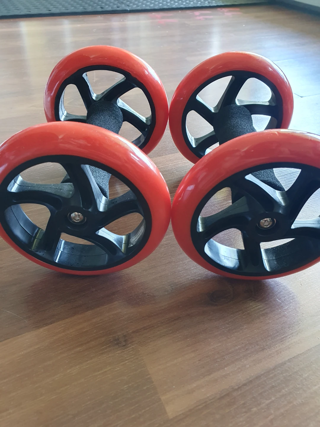 Ab Roller Wheel (4-Wheel Stable Core Trainer)