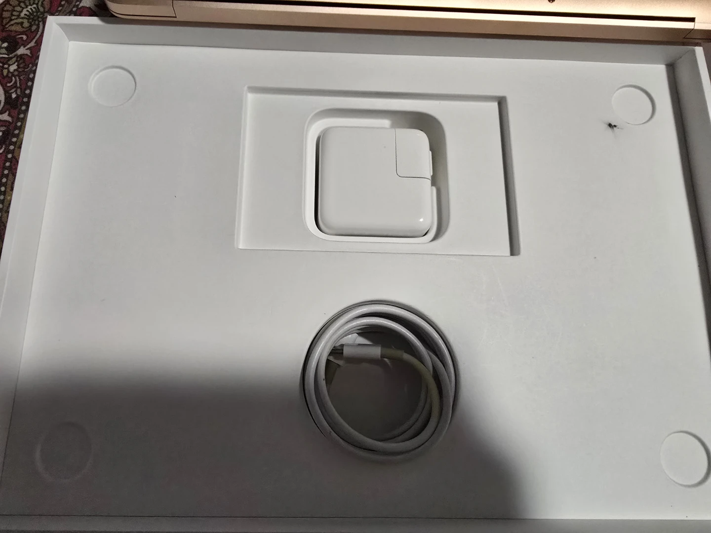 Apple MacBook Air (Gold) - photo 4