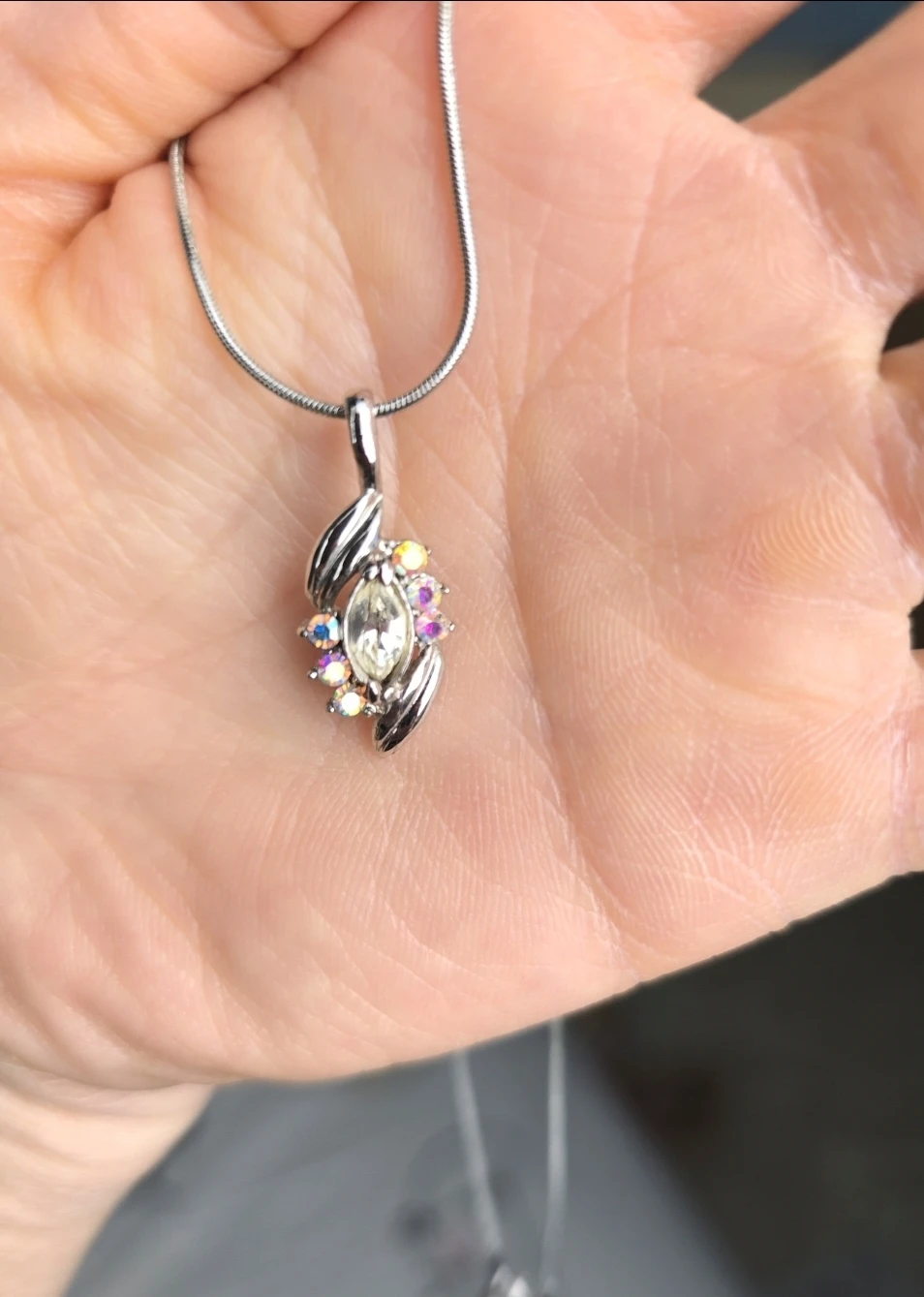 Like New Necklace - photo 2