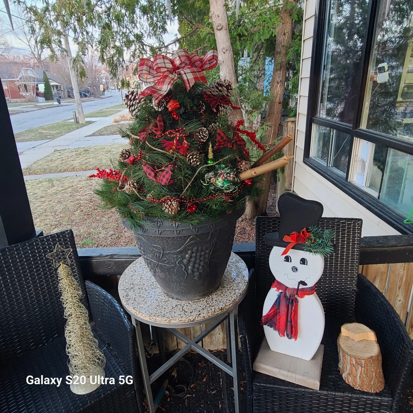 Decorated Christmas Tree Arrangement