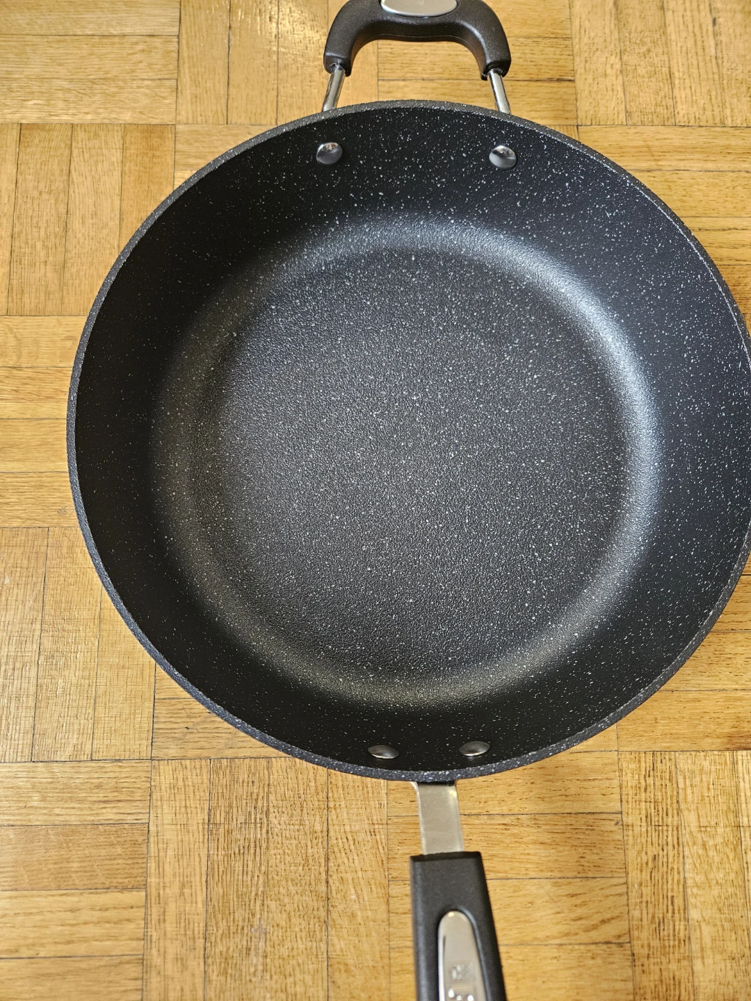 Starfrit The Rock 12-inch Non-Stick Jumbo Cooker Pan with Lid - photo 2