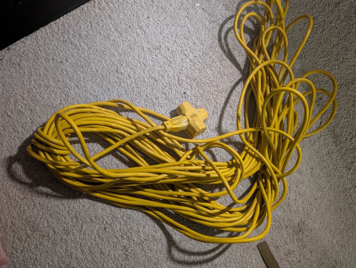 2 Yellow 14AWG Outdoor Extension Cord ech  80 - photo 2