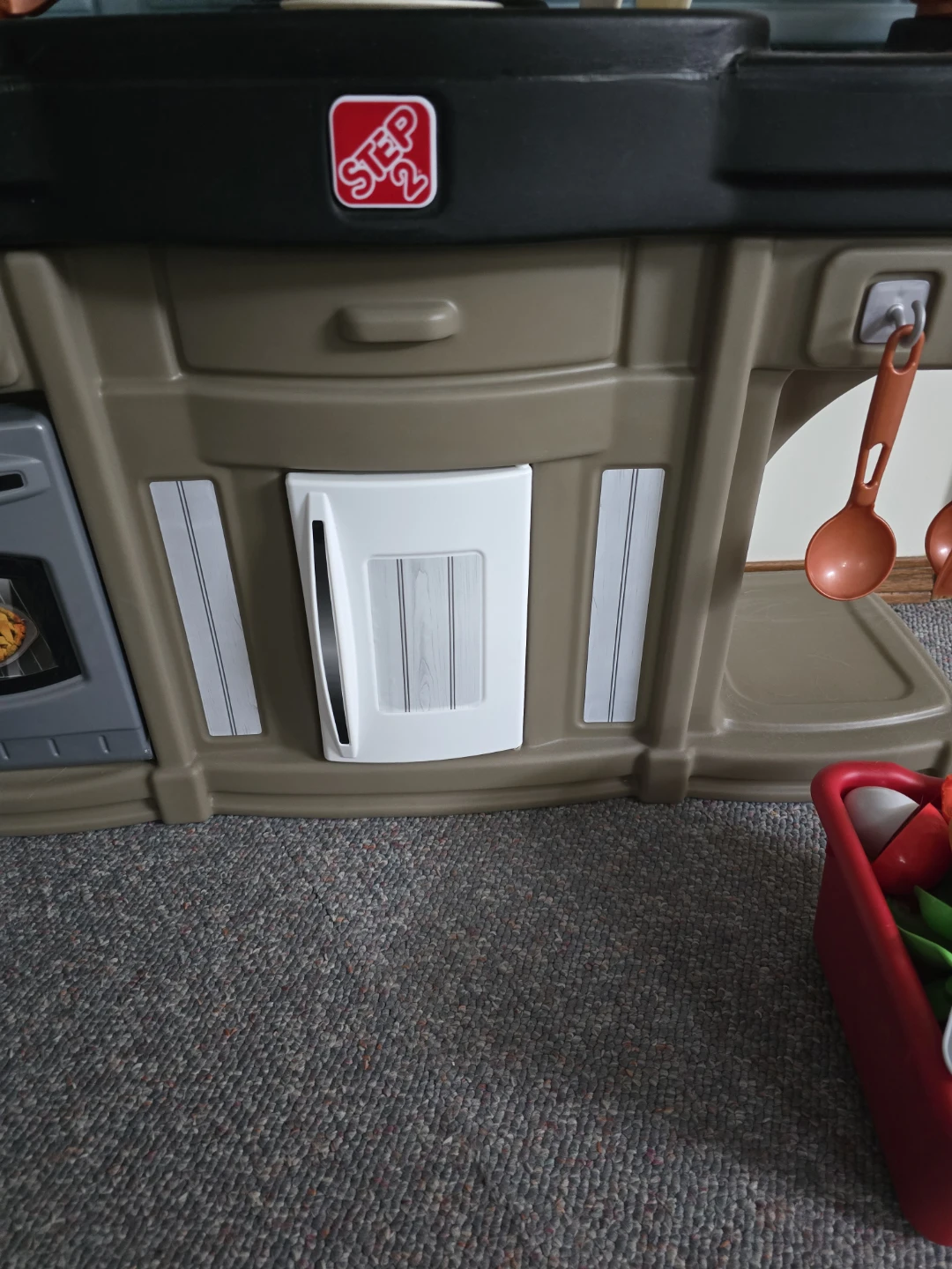 Step2 Play Kitchen with Accessories - photo 5