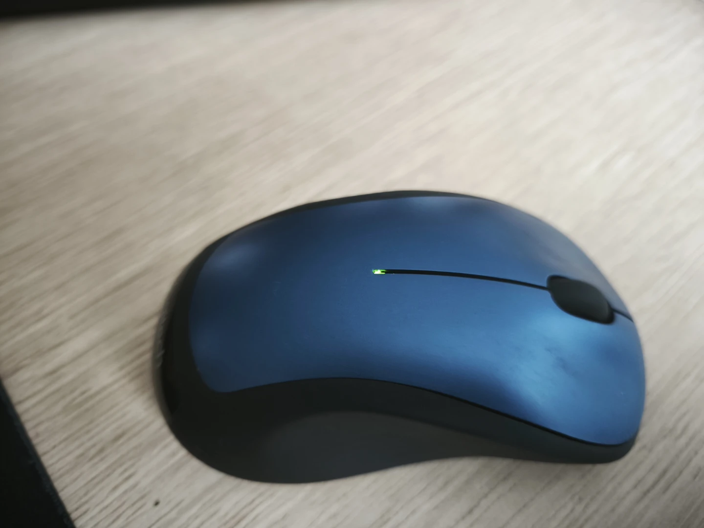 Blue Wireless Computer Mouse