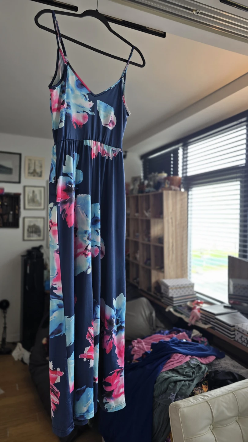 Maxi Dress with Floral Print and Long Sleeve Grey Dress - photo 4