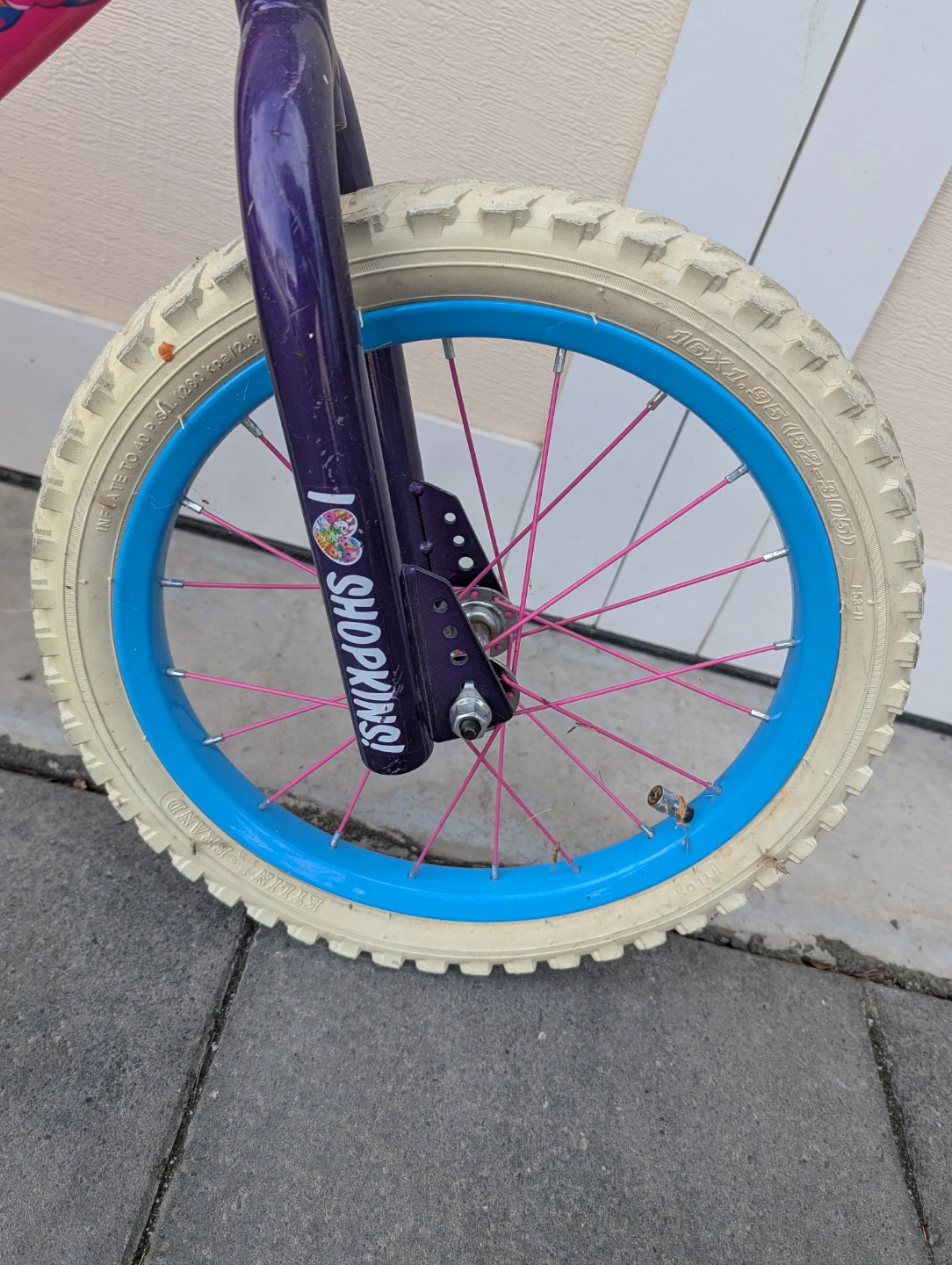 Shopkins 16 inch girls' Bike - photo 3
