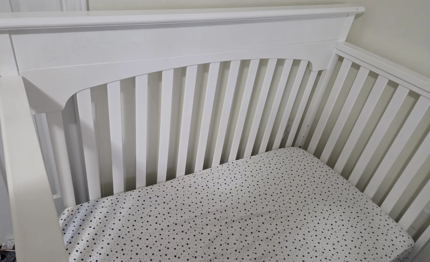 Graco White Convertible Crib with Safety 1st Double Mattress - photo 4