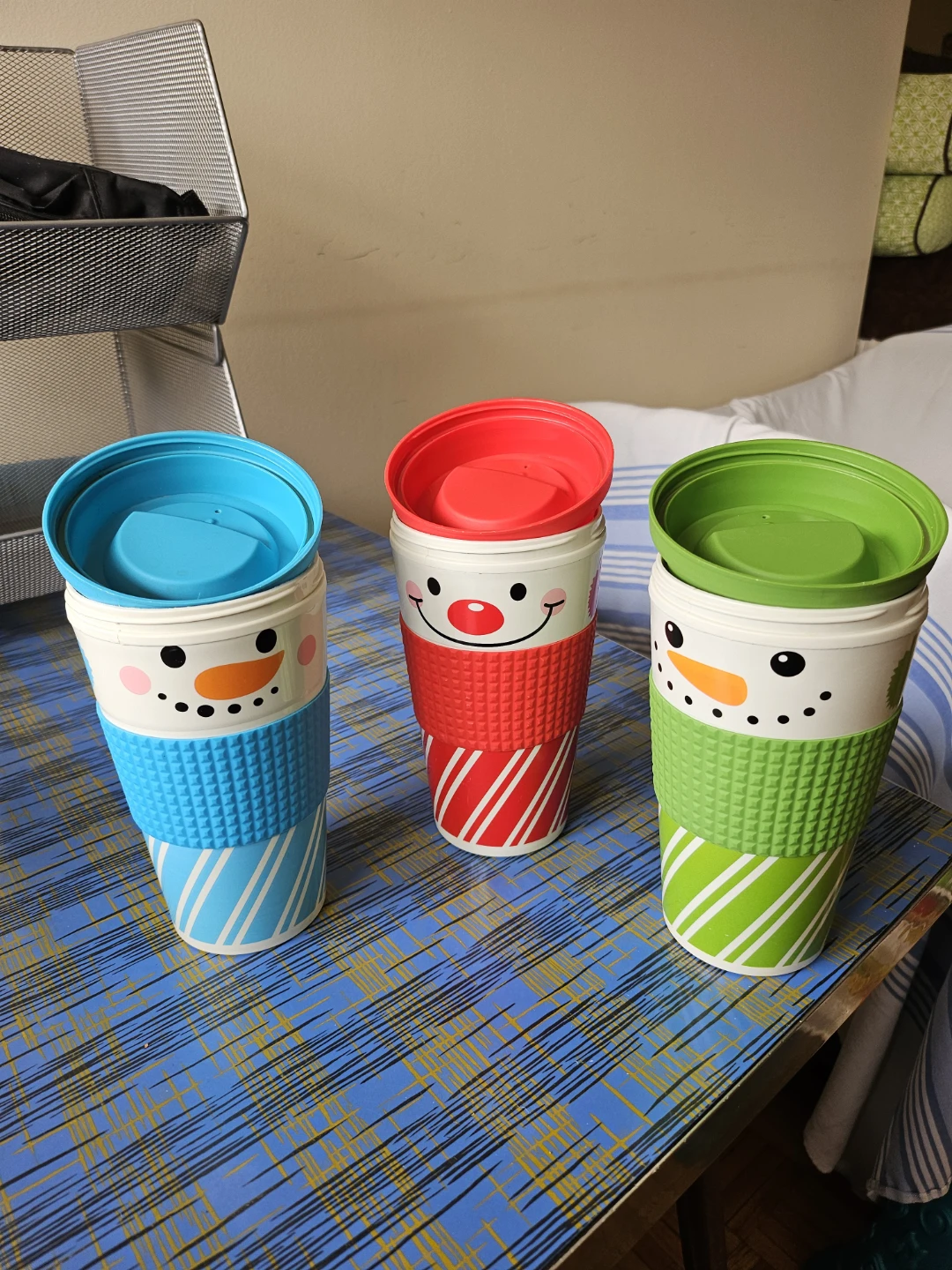 Set of 3 Snowman Tumblers with Lids - photo 4