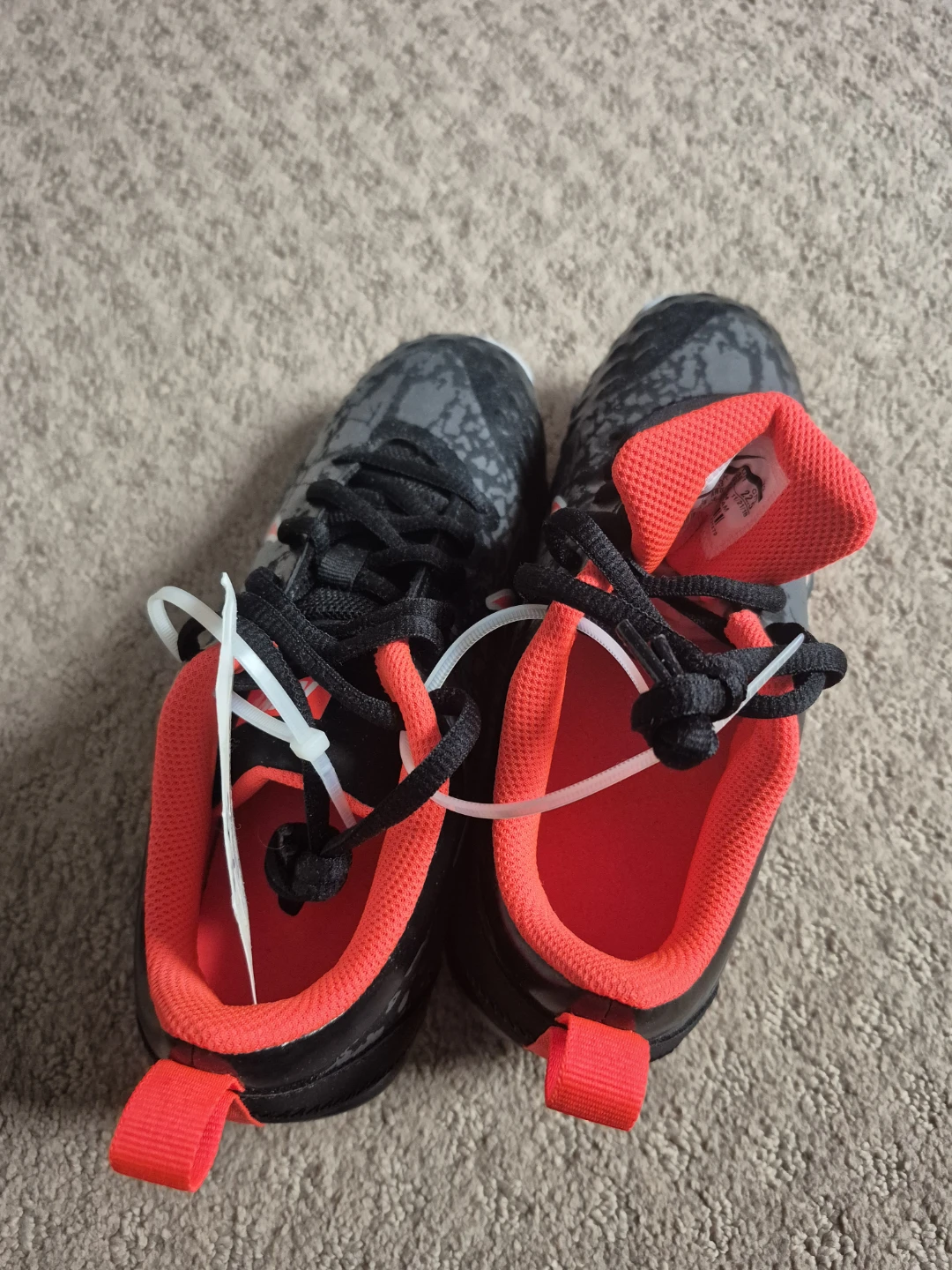 New Nike Baseball Cleats. Size 5.5 - photo 3