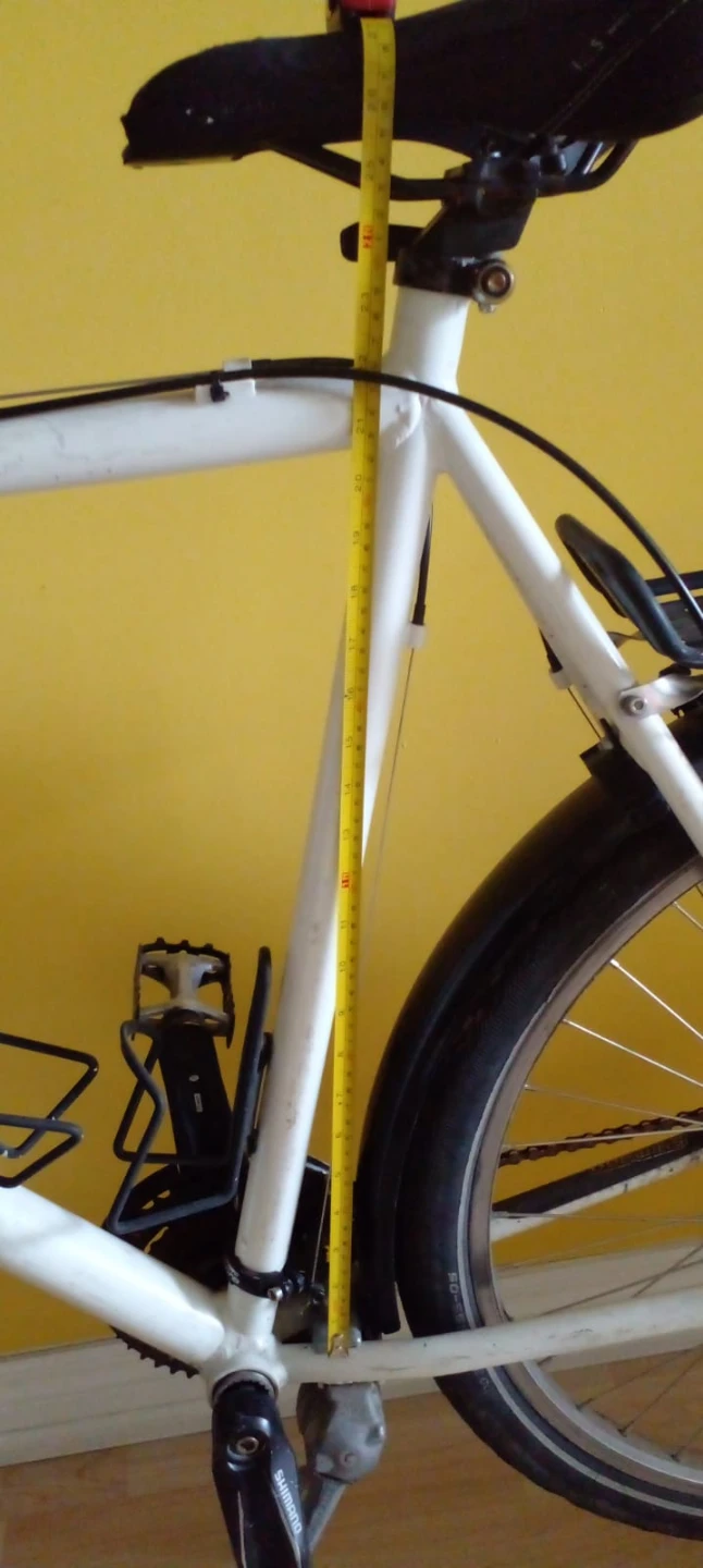White Rogue Bicycle with Rack - photo 2