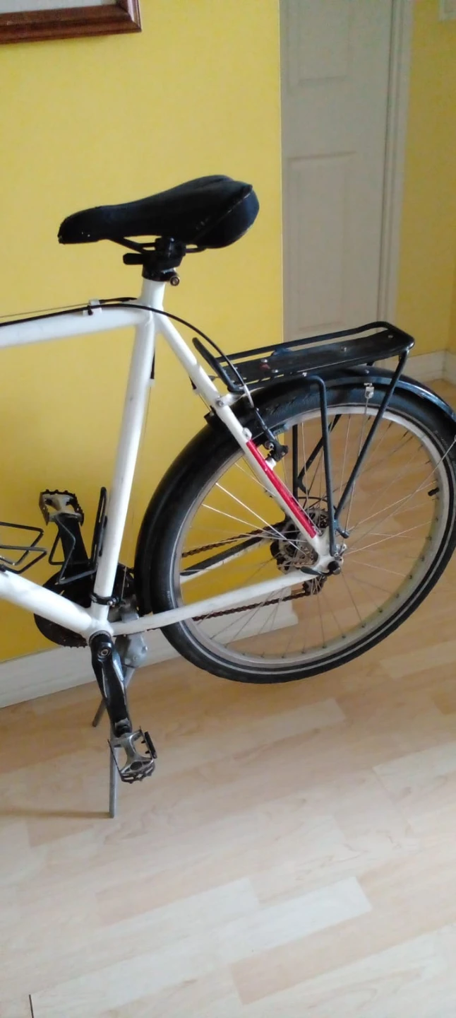 White Rogue Bicycle with Rack - photo 4