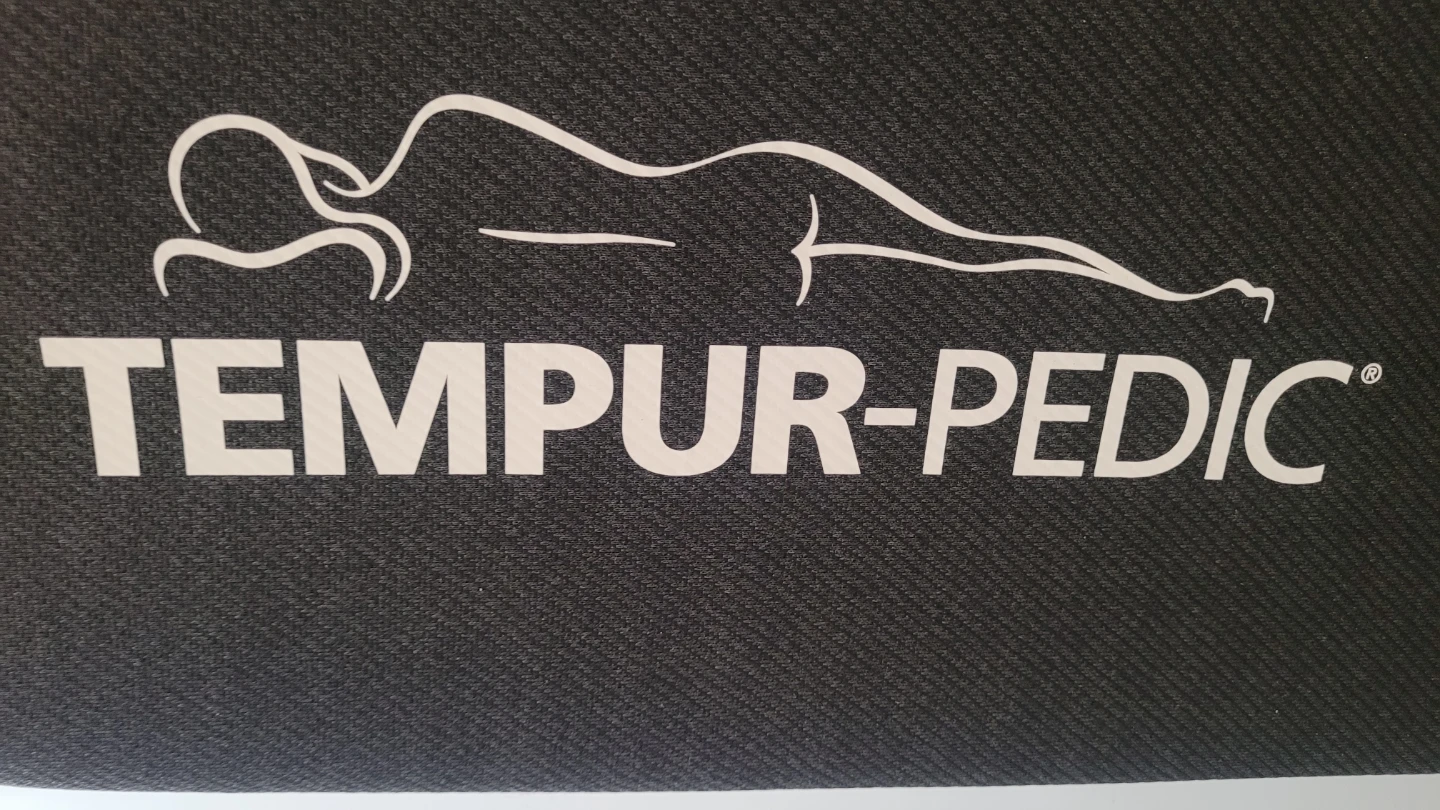 Tempur-Pedic ProAdapt Mattress - photo 2