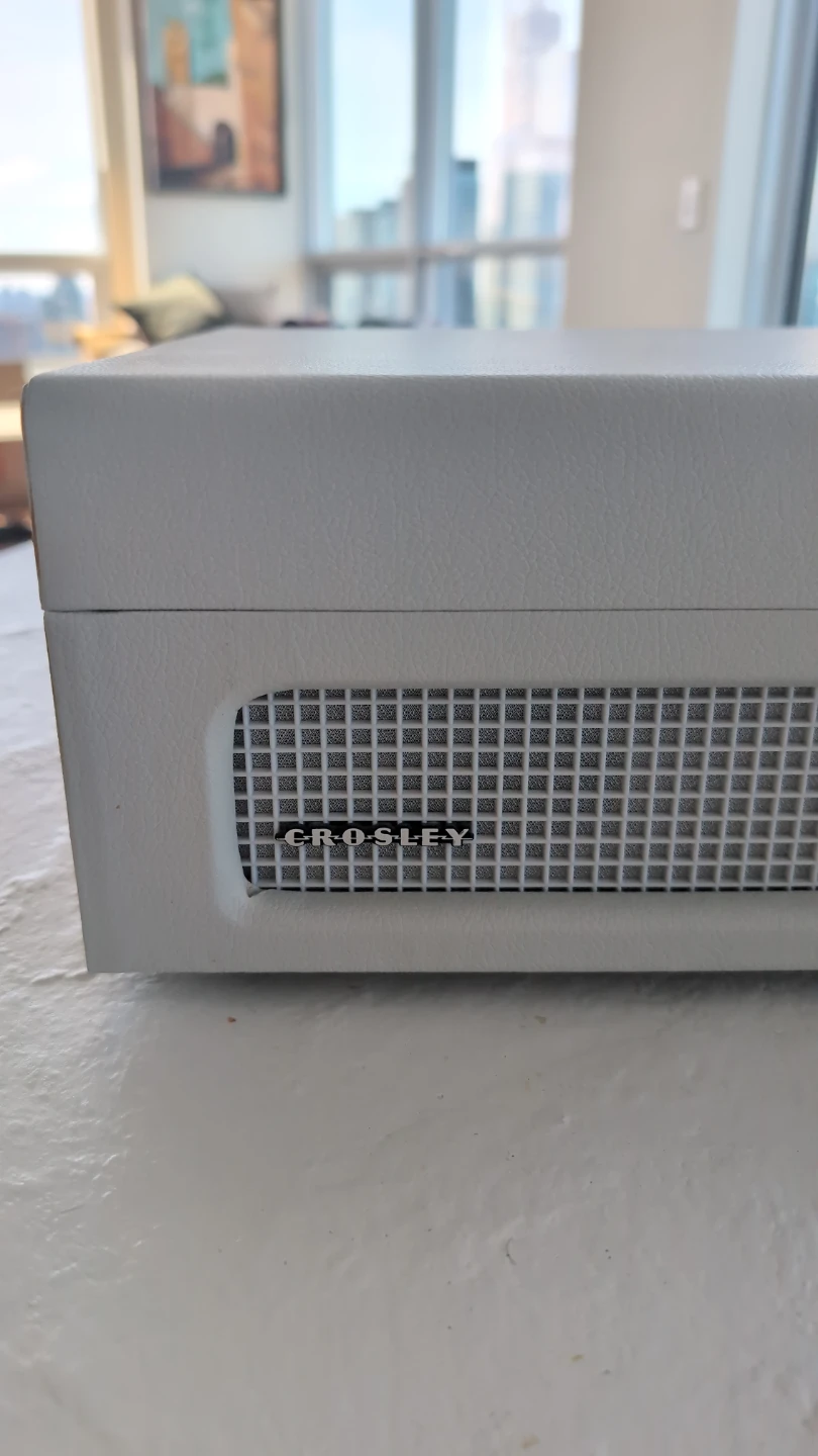 Crosley Record Player - photo 3