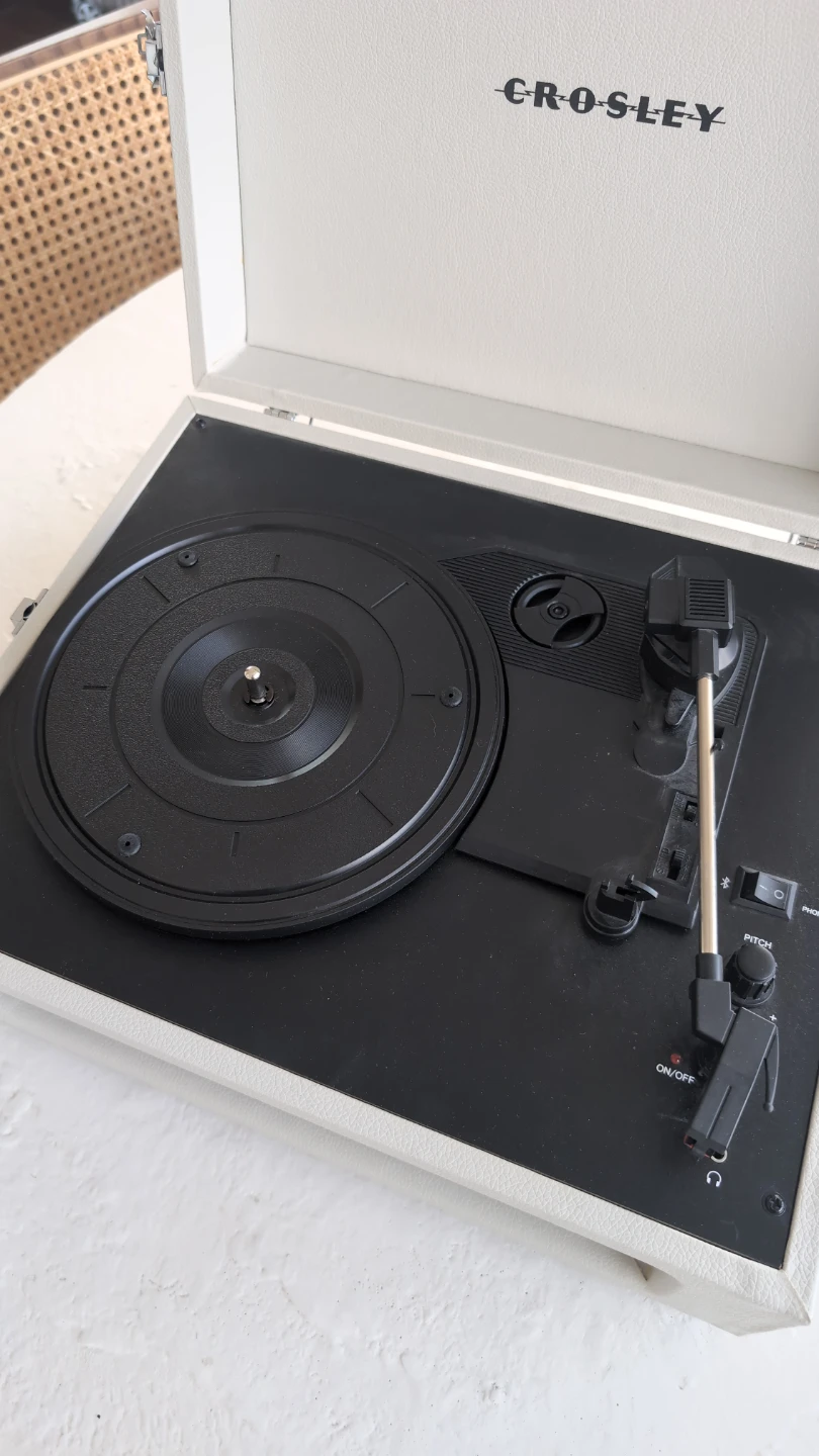 Crosley Record Player - photo 2