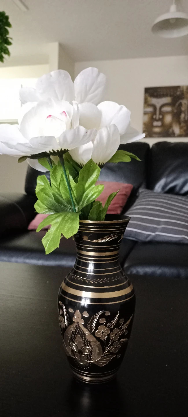 Decorative Vase with flowers