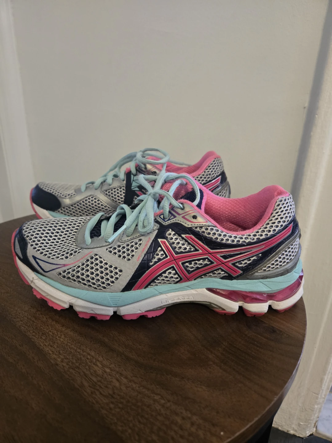 ASICS GT-2000 Running Shoes Women's Size 7.5 US - photo 2